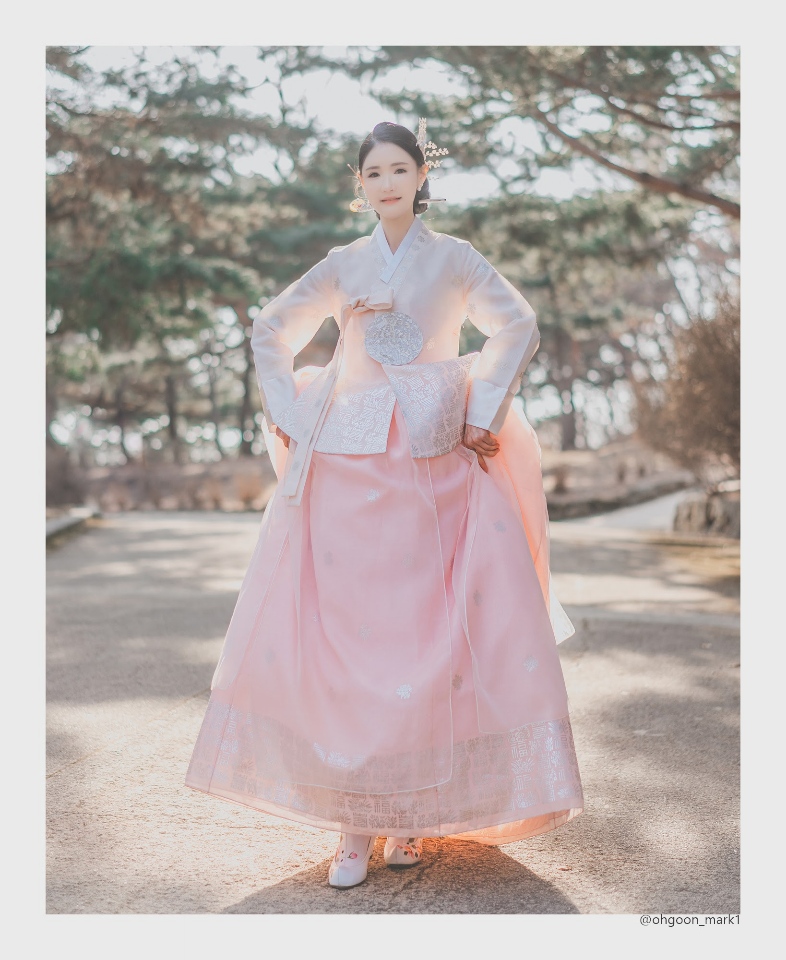 3695294320_MPUowdOx_6b14462e4c679621bf12355a4abfa4932e1c34c3.jpg 이미지크게보기