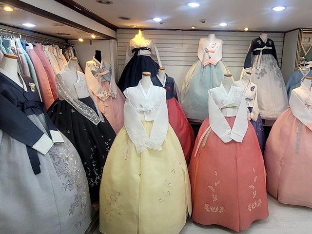 20240318161013_YjOZHKD7.jpg_carousel_부천상동한복대여_부천상동한복대여,부천한복대여,원미구한복대여,상동한복대여,역곡동한복대여,부천한복,원미구한복,상동한복,역곡동한복,고운날한복